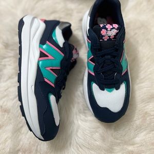 New Balance 5740 Women / Youth